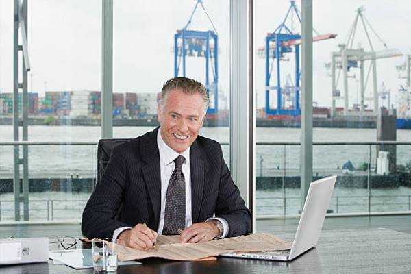 Online Course Certified Port & Shipping Business Manager