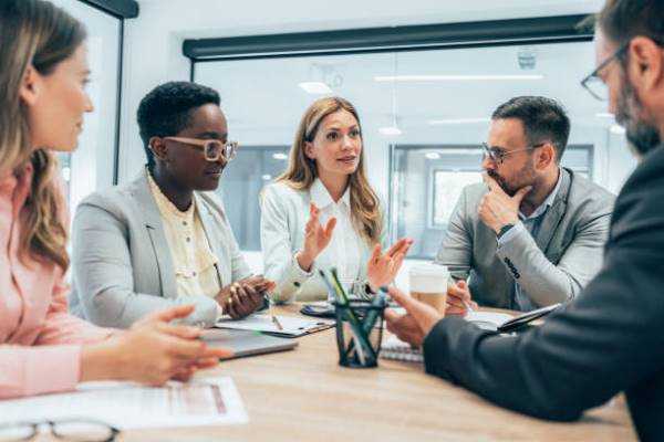 Online Course Certified Corporate Communications & PR Manager