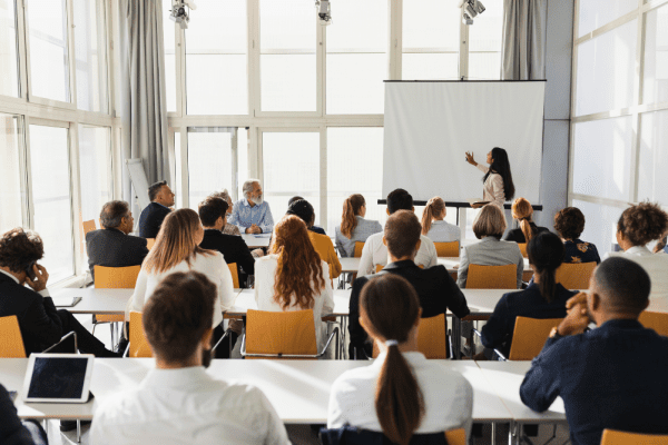 Online Course Certified Stakeholder Engagement Specialist (Education)