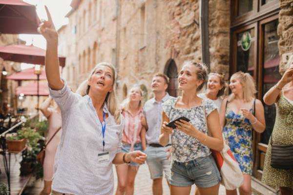 Online Course Certified Virtual Tour Guide